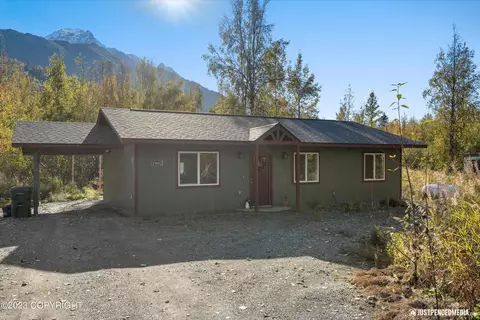13402 E Constitution Dr, Palmer, AK 99645