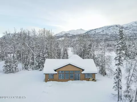 Exterior - 17610 Birchtree St, Chugiak, AK 99567 photo 7 of 8