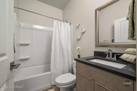 Bath - 17610 Birchtree St, Chugiak, AK 99567 photo 5 of 5