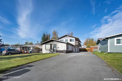 2103 W 46th Ave, Anchorage, AK 99517