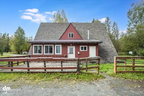 765 W Winter Ave, Wasilla, AK 99654