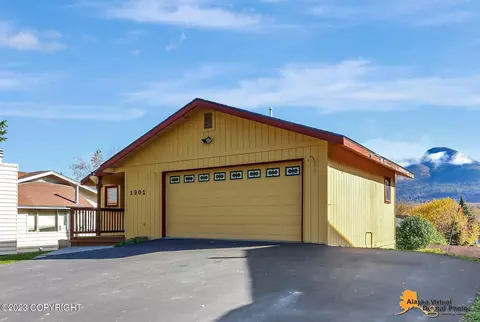 1901 Rebel Ridge Dr, Anchorage, AK 99504