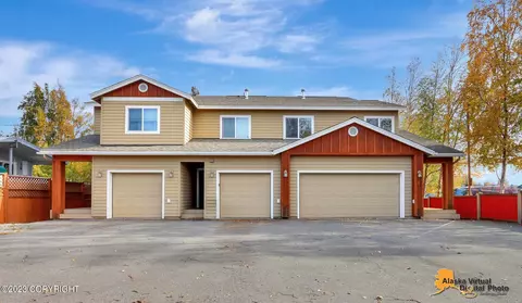 9115 Washburn St, Anchorage, AK 99502