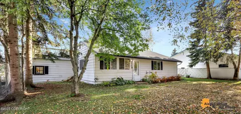 1701 Twining Dr, Anchorage, AK 99504 photo 2