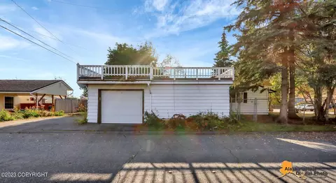 1701 Twining Dr, Anchorage, AK 99504 photo 3