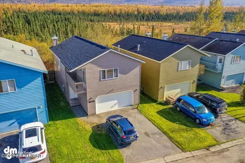 8718 Cross Pointe Loop, Anchorage, AK 99504