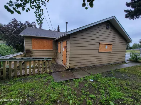 3101 E 43rd Ave, Anchorage, AK 99508 photo 4