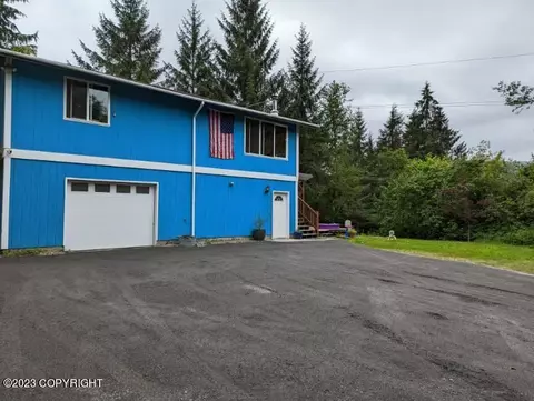 409 S Mitkof Hwy, Petersburg, AK 99833