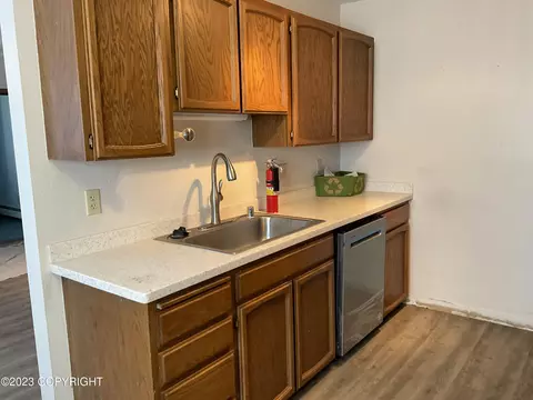 231 Mccarrey St # 2B, Anchorage, AK 99508 photo 7