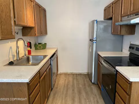 231 Mccarrey St # 2B, Anchorage, AK 99508 photo 6