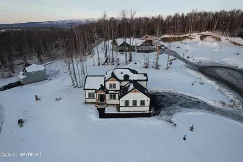 3324 W Charlies Ridge Dr, Wasilla, AK 99623