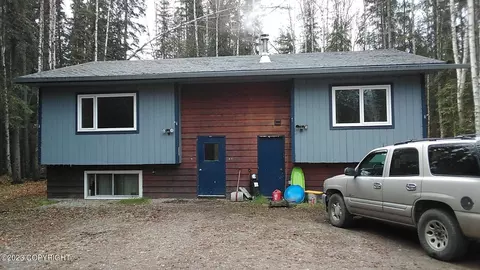 3231 Shady Lu Ln, North Pole, AK 99705