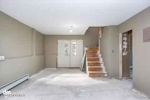 8330 E 10th Ave, Anchorage, AK 99504 photo 3
