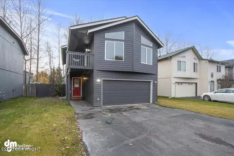 6444 Cobblecreek Cir, Anchorage, AK 99507