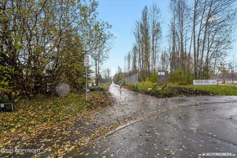 4075 E 20th Ave # B-46, Anchorage, AK 99508 photo 36