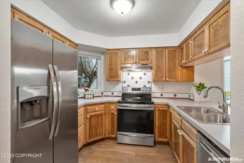 4075 E 20th Ave # B-46, Anchorage, AK 99508 photo 14