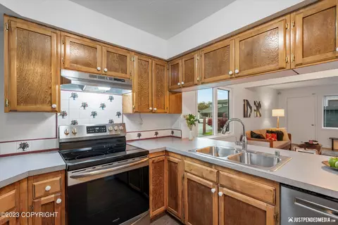 4075 E 20th Ave # B-46, Anchorage, AK 99508 photo 15