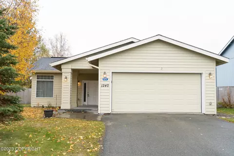 1240 W Granville St, Palmer, AK 99645