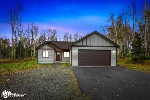 2780 S Avalon Cir, Wasilla, AK 99654