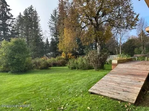 259 E Bayview Ave, Homer, AK 99603 photo 22