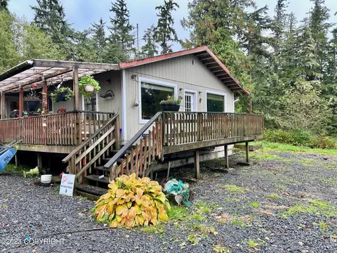 110 Brand Rd, Ketchikan, AK 99901