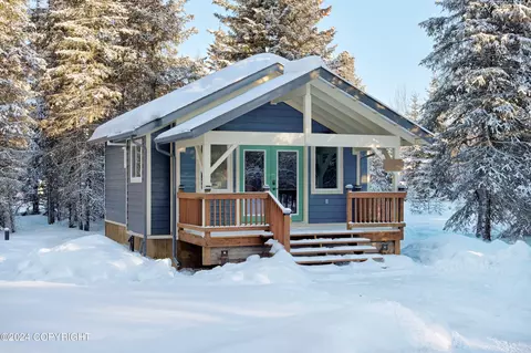 73448 Putter Ave, Anchor Point, AK 99556