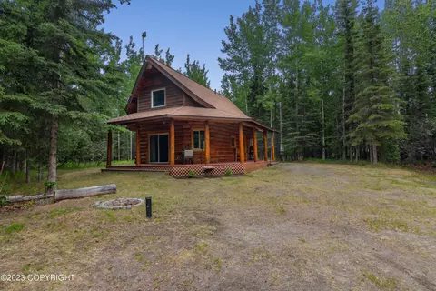 39348 Moose Range Dr, Sterling, AK 99672