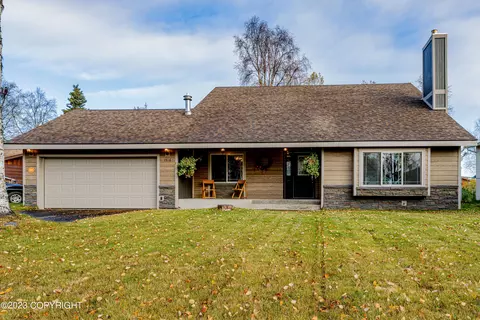 1516 Toyon Way, Kenai, AK 99611