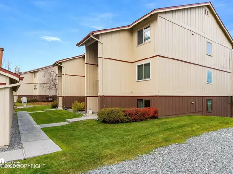 5634 E 40th Ave # F303, Anchorage, AK 99504