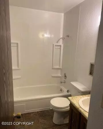 1032 E 12th Ave, Anchorage, AK 99501 photo 10