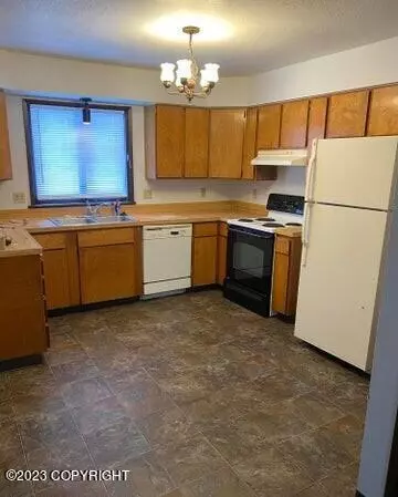 1032 E 12th Ave, Anchorage, AK 99501 photo 8