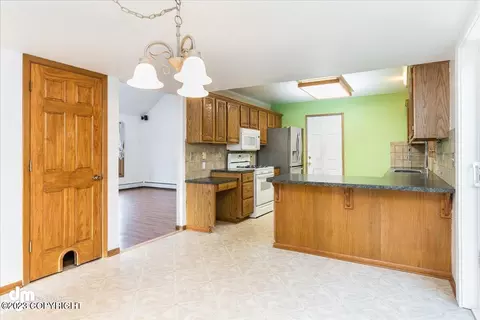 9197 W Parkview Terrace Loop, Eagle River, AK 99577 photo 10