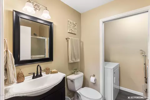 8141 Kronos Dr, Anchorage, AK 99502 photo 6
