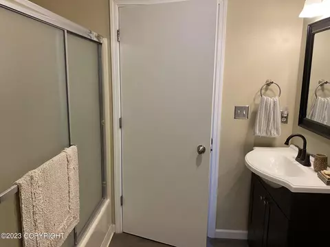 8141 Kronos Dr, Anchorage, AK 99502 photo 7