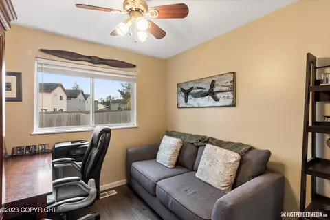 8141 Kronos Dr, Anchorage, AK 99502 photo 9