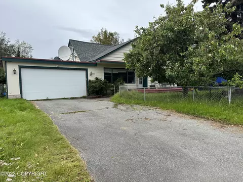 304 Stewart St, Anchorage, AK 99508