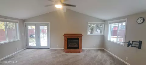 708 Irwin St, Anchorage, AK 99508 photo 24