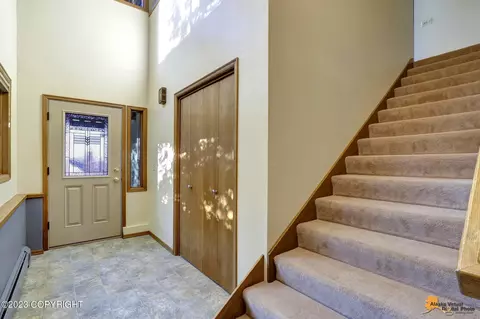 15731 Southpark Loop, Anchorage, AK 99516 photo 12