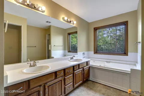 15731 Southpark Loop, Anchorage, AK 99516 photo 27