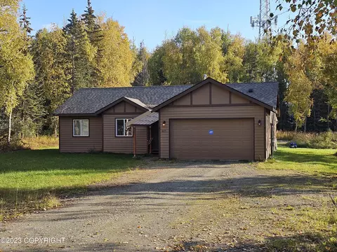 6071 W Admiralty Cir, Wasilla, AK 99623