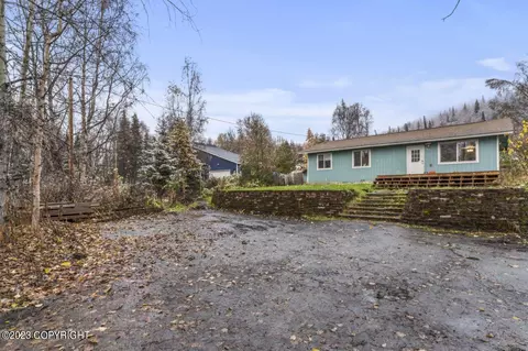 15823 Alderberry Ln, Chugiak, AK 99567