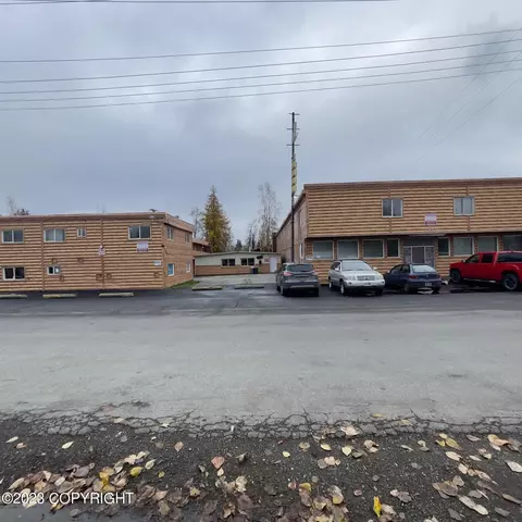 5000 Taku Dr, Anchorage, AK 99508