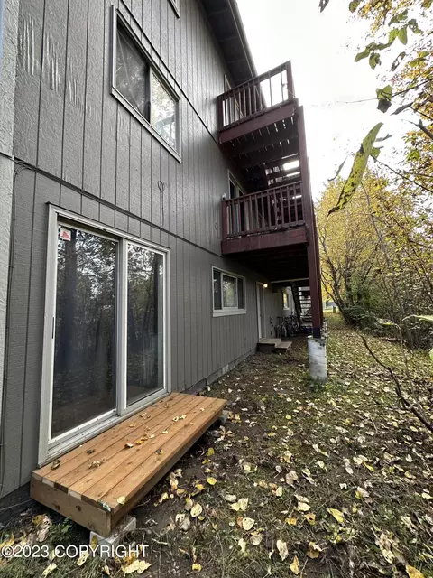 11508 Heritage Ct, Eagle River, AK 99577 photo 9