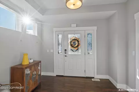 13869 Akers Cir, Eagle River, AK 99577 photo 7