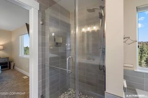 13869 Akers Cir, Eagle River, AK 99577 photo 45