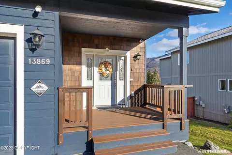 13869 Akers Cir, Eagle River, AK 99577 photo 6