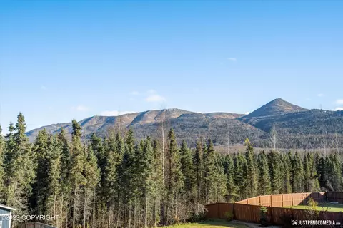 13869 Akers Cir, Eagle River, AK 99577 photo 17