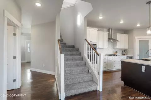 13869 Akers Cir, Eagle River, AK 99577 photo 28