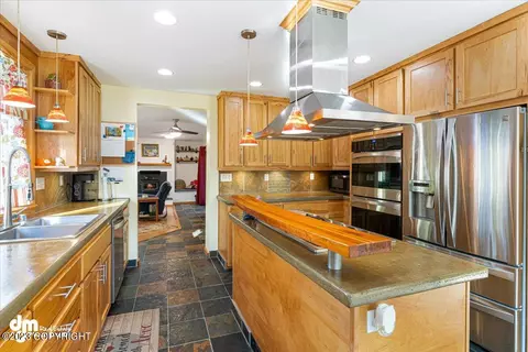 16549 Mercy Dr, Eagle River, AK 99577