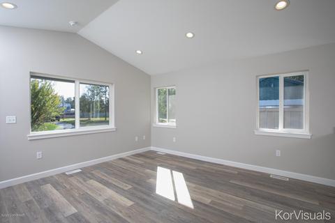 331 Eagle Ave, Palmer, AK 99645 photo 6